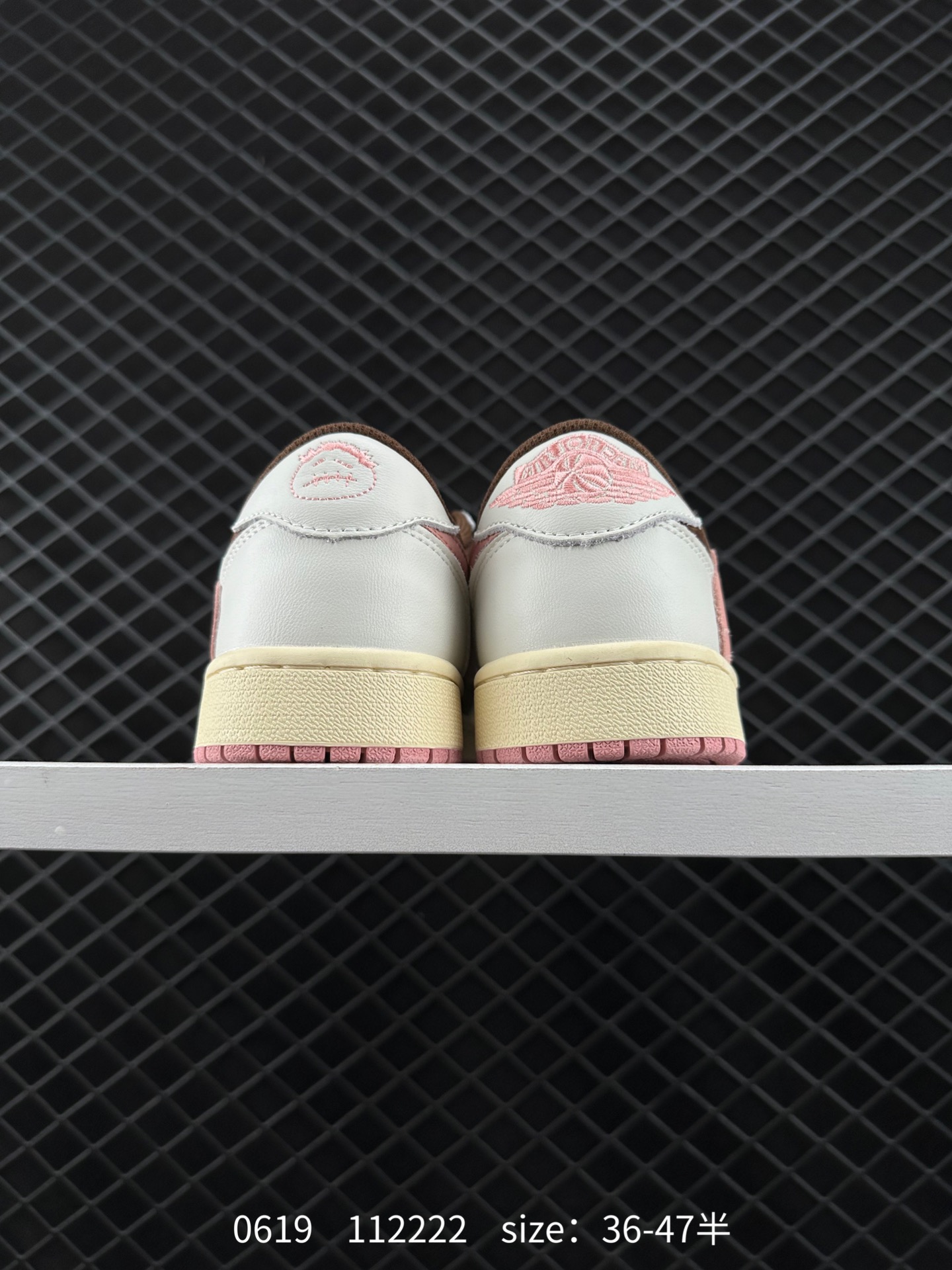 Travis Scott x Air Jordan 1 Low